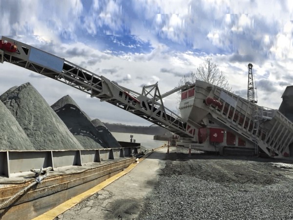 Unloader stacker